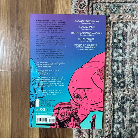 Paper Girls #1 & #2 Graphic Novel Second Printing Image Comics - Bundle of Two - Picture 5 of 6